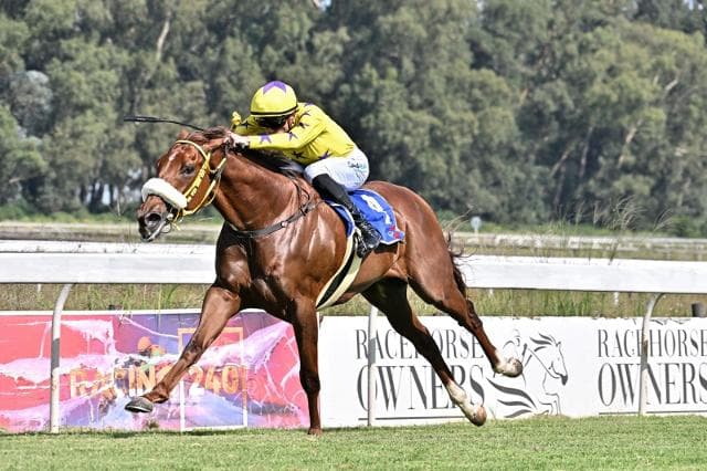 I'm A Fireball smashes course record